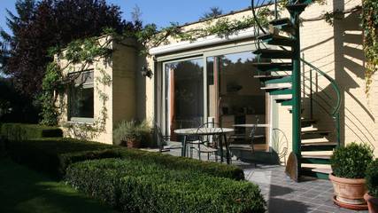 Gîte pour 2 personnes, avec terrasse ainsi que jardin et vue sur le lac à Zingem