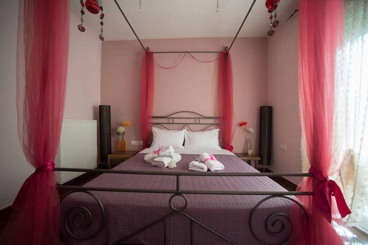 Ganze Wohnung, Ferienwohnung für 8 Personen mit Sauna in Volos, Magnisia