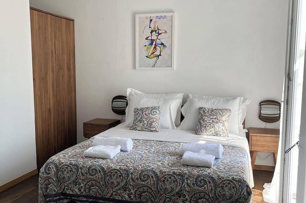 Villa Maslina: Rustic villa in an olive grove facing a bird sanctuary  in Gajac, Pag