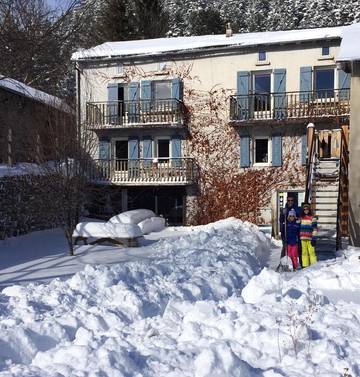 Cottage pour 3 personnes, avec jardin à Fontrabiouse