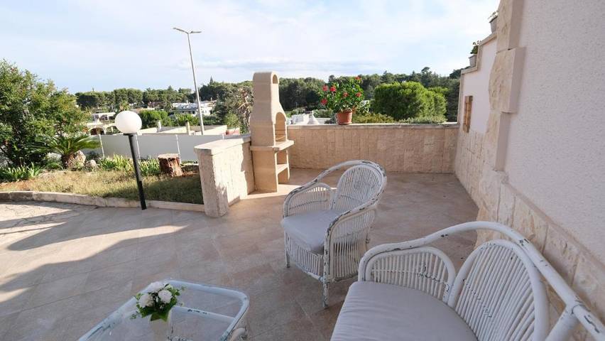Gîte pour 6 personnes, avec jardin ainsi que vue et piscine à Selva di Fasano - 3