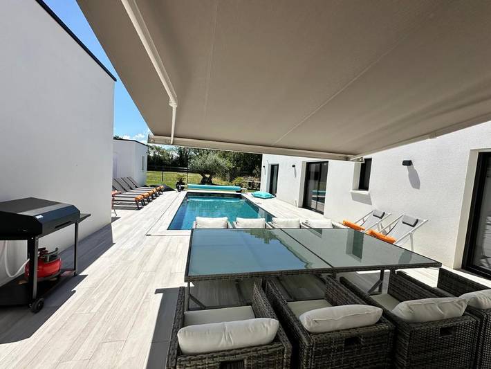 Location de vacances pour 8 personnes, avec piscine ainsi que jacuzzi et jardin, animaux acceptés à Thairé - 4