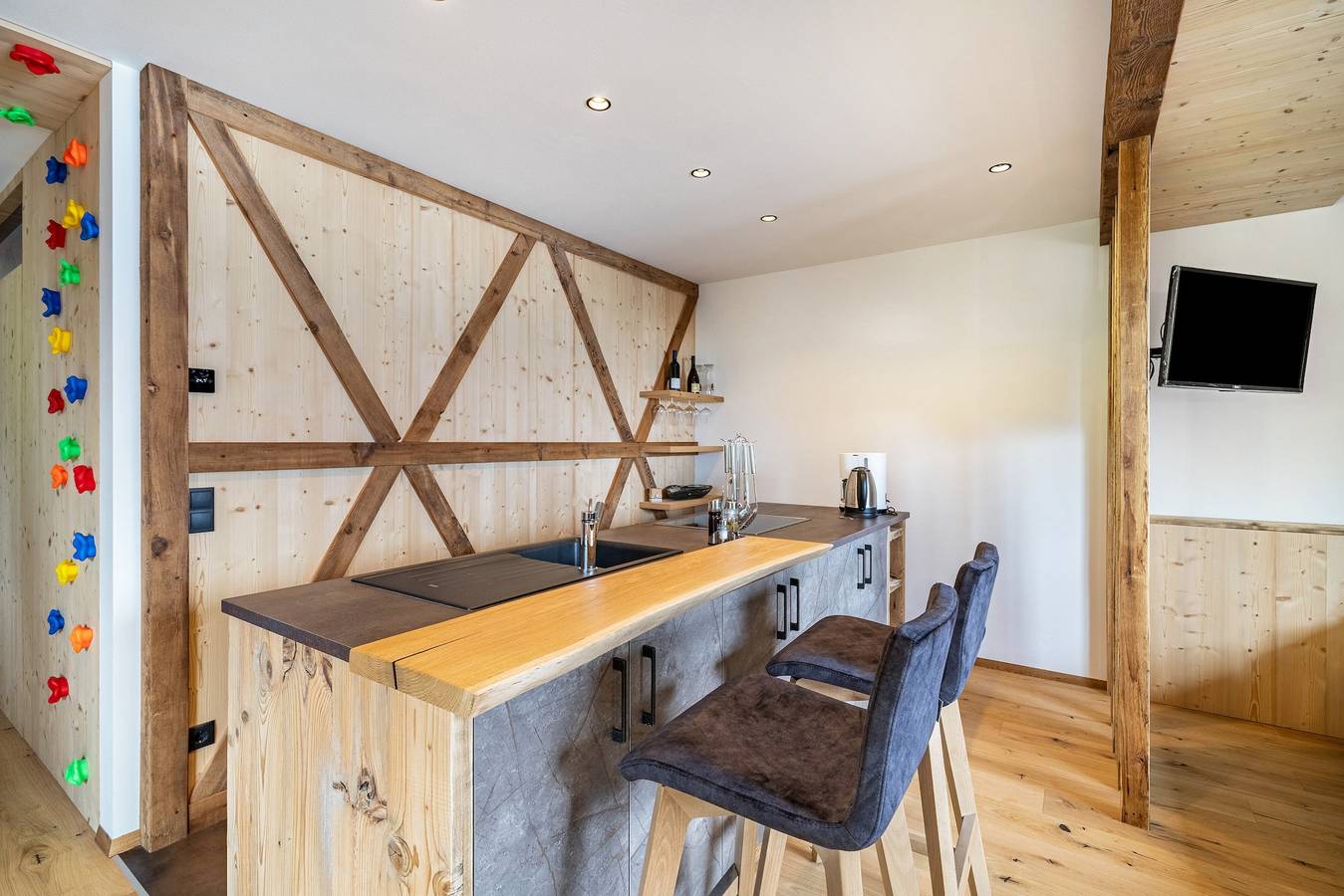 Ganze Wohnung, Apartment „Bergsteiger – Patleidhof“ mit Bergblick und privater Sauna am Balkon in Naturns, Texelgruppe