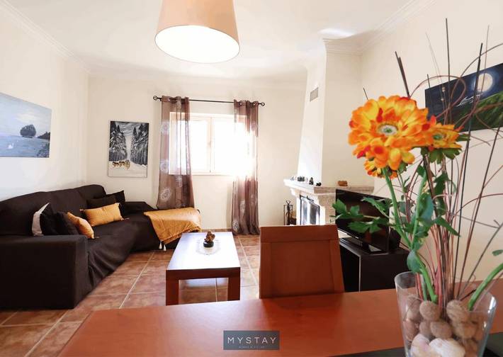 Location de vacances pour 8 personnes, avec piscine ainsi que jardin et vue à Ribeira de Pena - 4