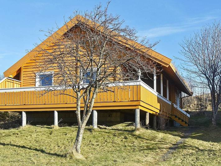 Ferienhaus für 6 Personen, mit Terrasse in Nördliches Fjordnorwegen