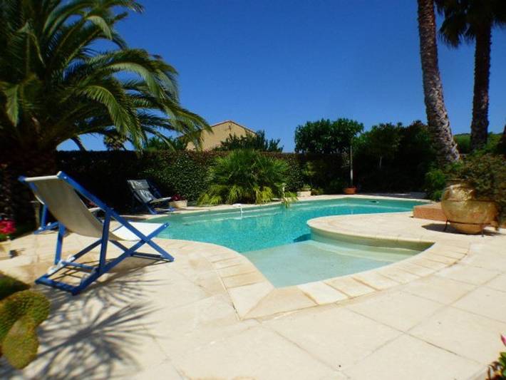 Ferienhaus für 6 Personen, mit Terrasse und Garten in Bormes-les-Mimosas - 2