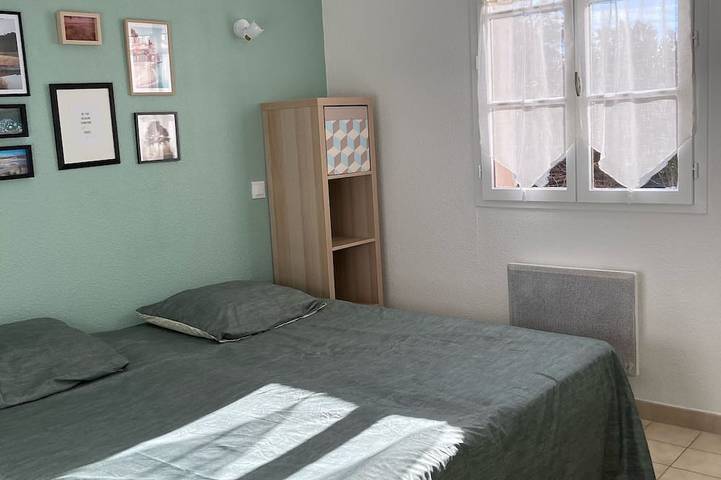 Appartement entier, T2 Classé 2* Rez De Jardin Clôturé Et Sécurisé Cure Thermale/Vacances in Gréoux-les-Bains, Alpes-de-Haute-Provence