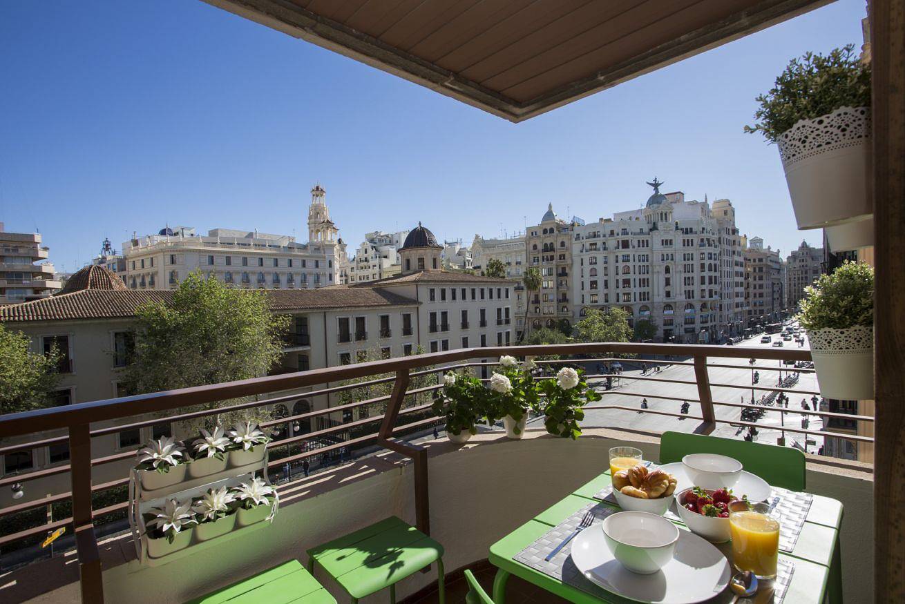 Entire apartment, Xativa Terrace Ii in Valencia City Centre, Valencia