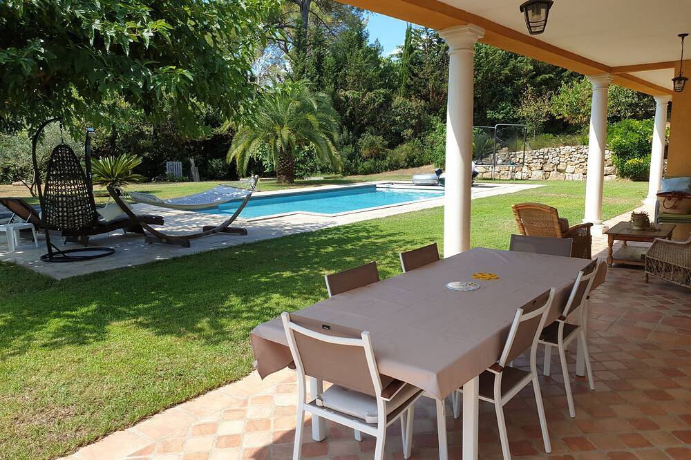 Villa pour 6 Personnes dans Mougins, Région de Cannes