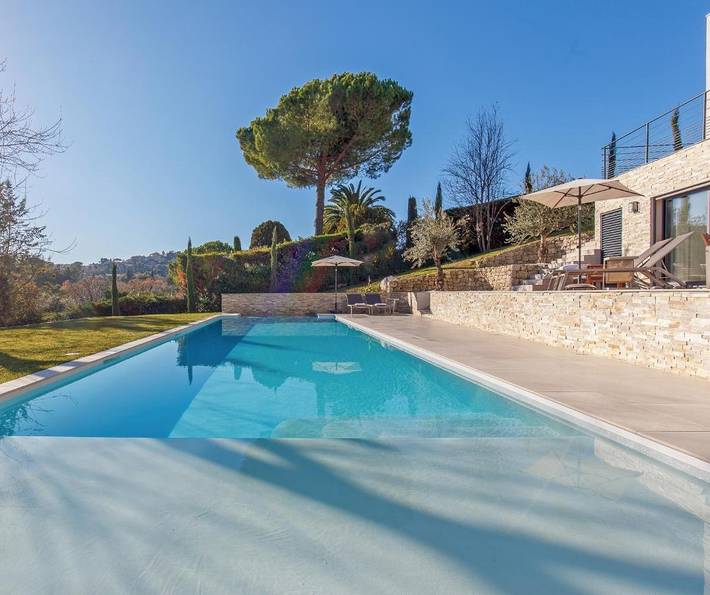 Chambre d’hôte pour 2 personnes, avec Terrasse et Jardin ainsi que Piscine et Vue