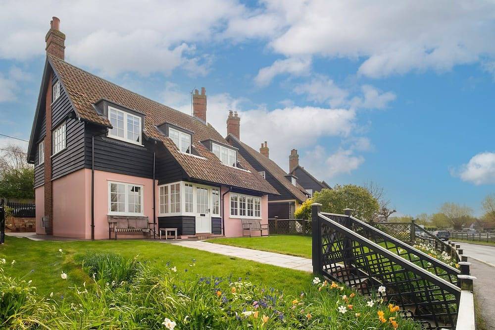 Cottage for 8 People in Thorpeness, Suffolk