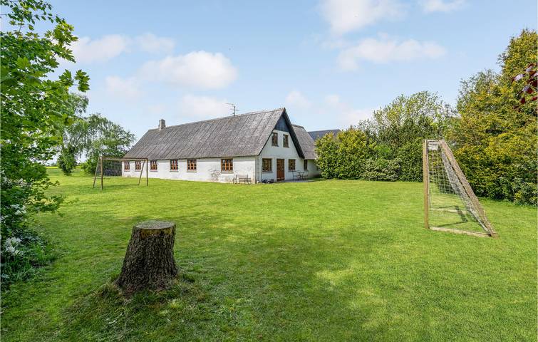Ferienhaus für 26 Personen mit Terrasse in Rødby, Schwedische Ostsee