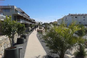 Gîte pour 3 personnes, avec balcon dans Plage Du Petit Travers Carnon Plage