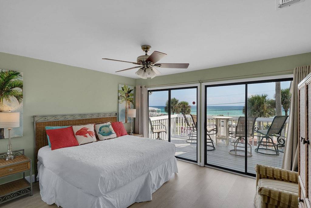 Sand Pebbles 3*Gulf Views Galore | Private Beach | Dog Friendly | Beach Gears in Destin, Emerald Coast