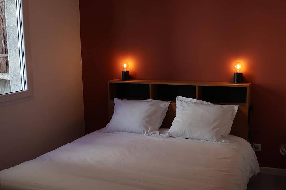 Gîte Clusel-Roch, 6 pers, in the heart of Côte-Rôtie. in Ampuis, Parque Natural Regional de Pilat