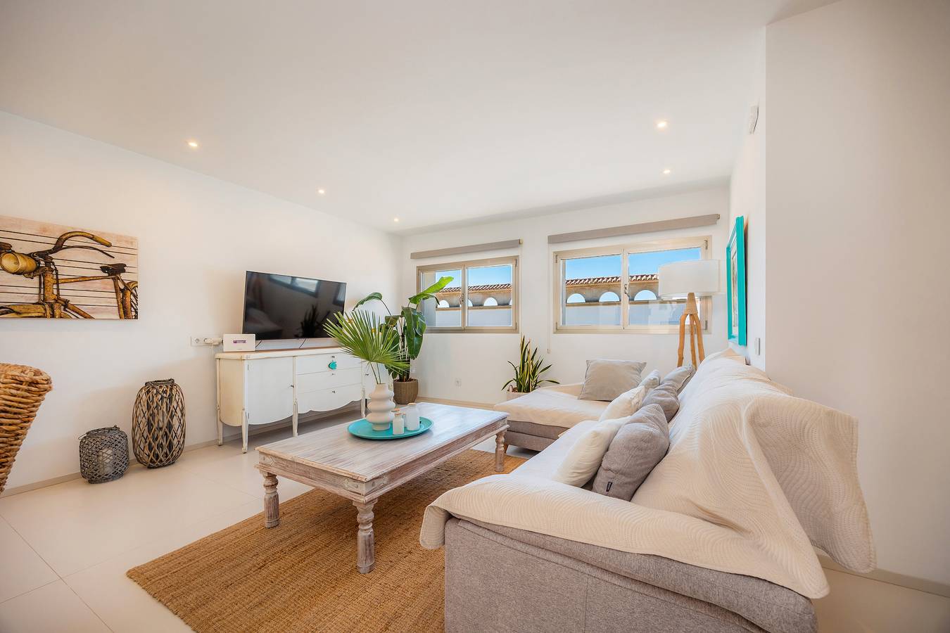 Villa 'Mallorquins' with Private Pool, Wi-Fi and Air Conditioning in Muro, North Majorca