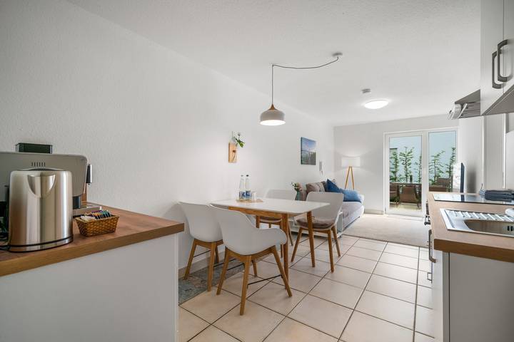 Ferienwohnung für 2 Personen, mit Terrasse und Garten in Friedrichshafen - 3