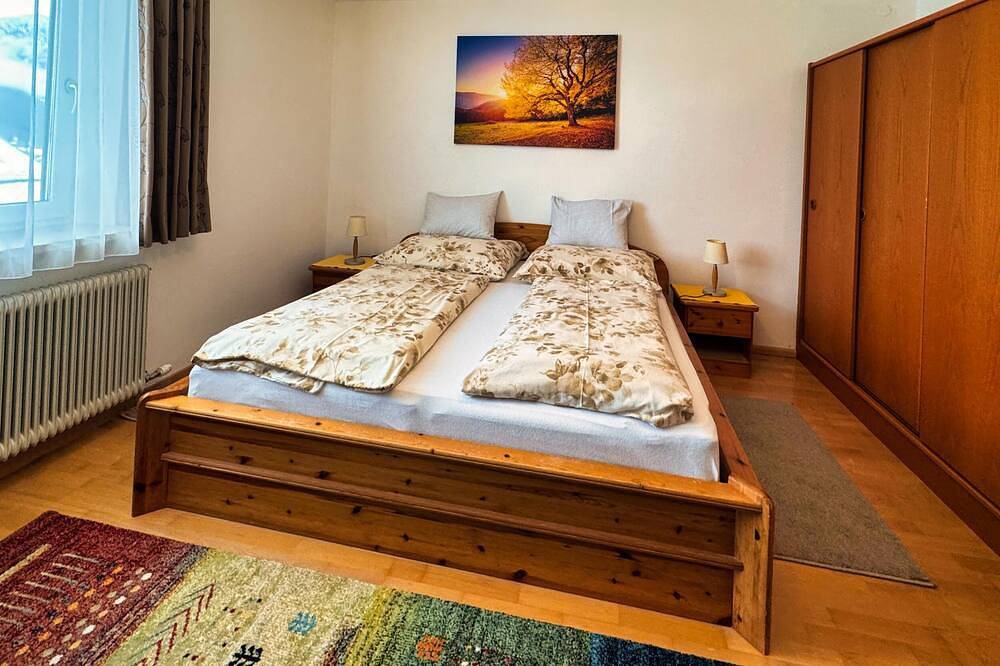 Ganze Wohnung, Panorama-Ausblick, familiär, 2 Schlafzimmer, eigener sonniger Garten mit Laube in Seefeld in Tirol, Innsbruck Land