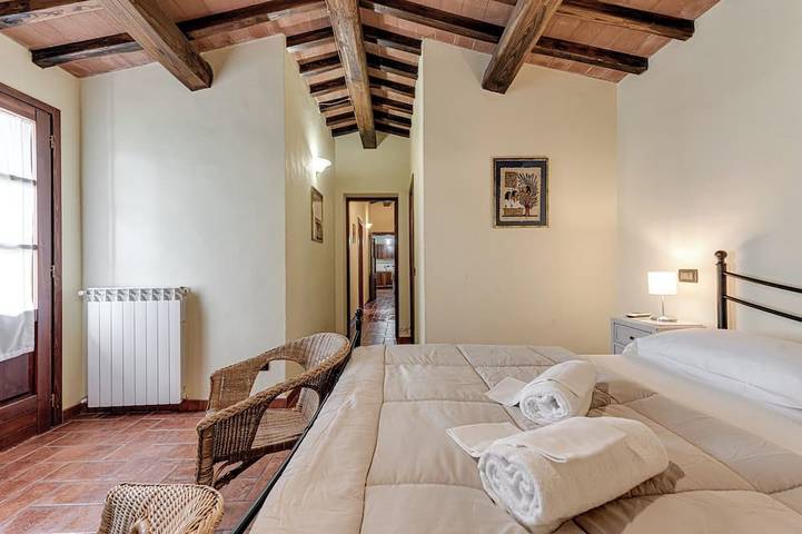 Piscina Privata -Agriturismo Fattoria La Pieve-Villa Limone , a 8 Km da Pisa in Calci, Pisa e dintorni