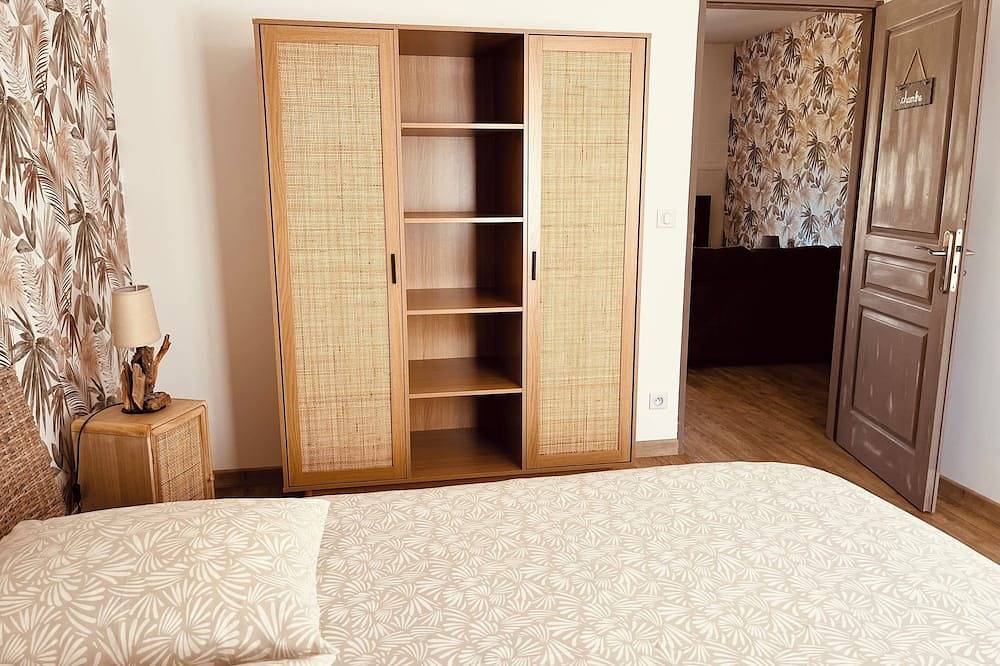 Appartement entier, Residence Casa Toga  2 personnes in Galéria, Parc naturel régional de Corse