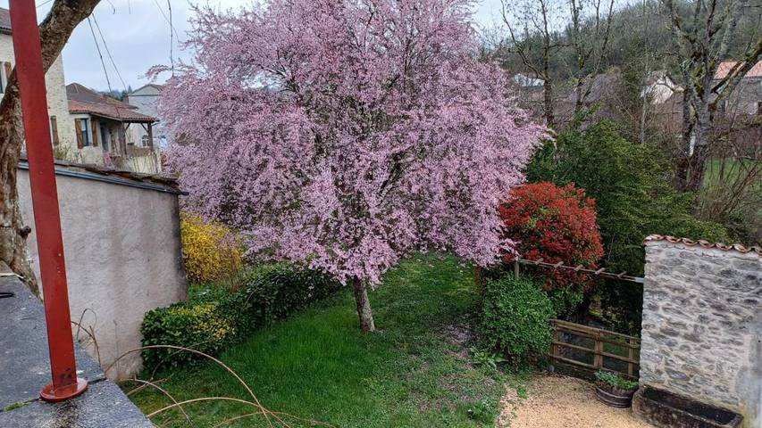 Gîte pour 6 personnes, avec balcon et vue à Douelle (Lot) - 4