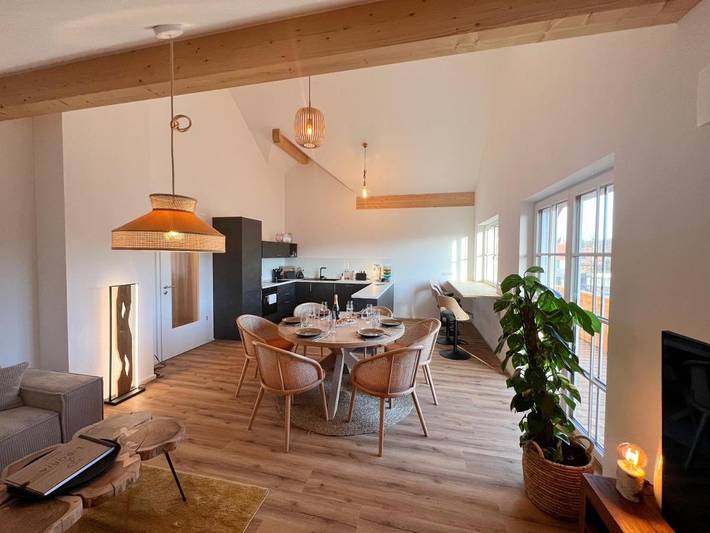 Ferienwohnung für 23 Personen, mit Balkon und Terrasse sowie Garten und Sauna