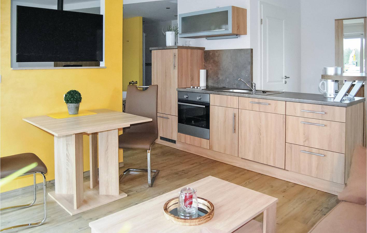 Ganze Ferienwohnung, Gemütliche Wohnung mit Parkplatz, TV, Internet in Süderholz, Vorpommern-Rügen