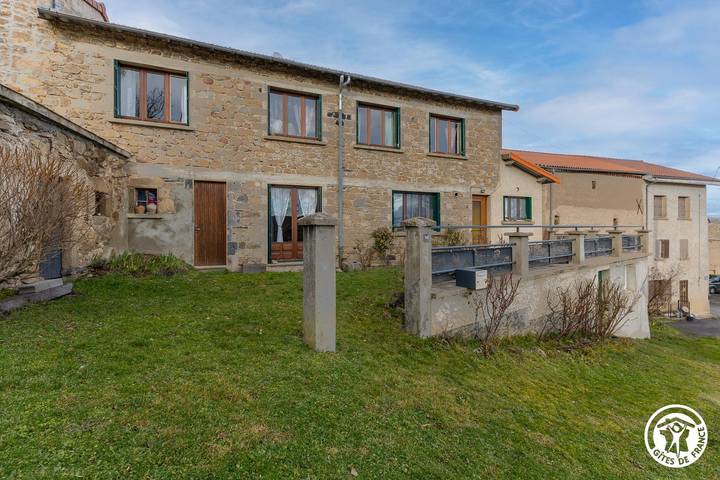 Gîte pour 6 personnes, avec Jardin et Vue