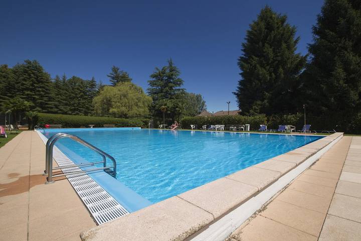 Villa für 6 Personen, mit Pool und Garten, mit Haustier am Lago Maggiore