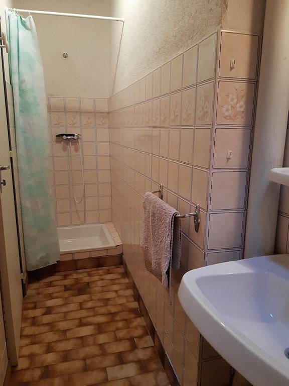 Appartement entier, Gite Noyer - Gîtes de la Place in Le Vivier, Parc naturel régional Corbières-Fenouillèdes