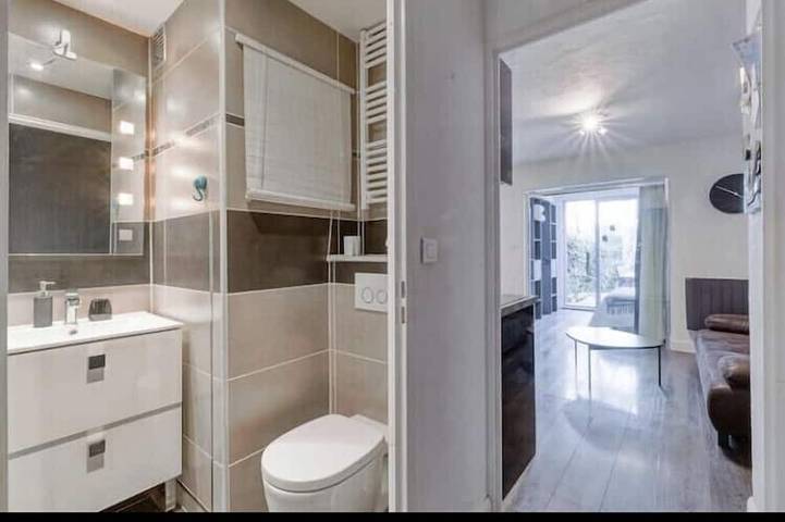 Gîte pour 4 personnes, avec piscine ainsi que terrasse et jardin dans Golf et Tennis Club de Valescure - 4