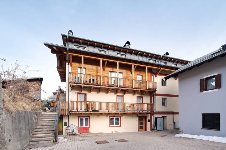 Appartamento per 5 persone, con Balcone a Pozza di Fassa