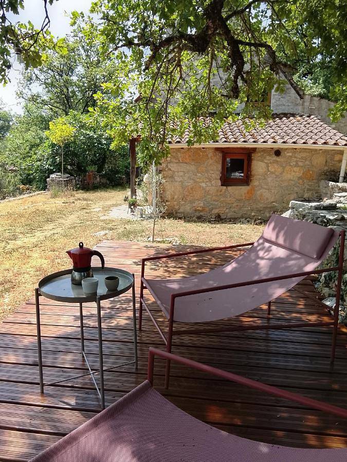 Chambre d’hôte pour 2 personnes, avec vue ainsi que jardin et terrasse