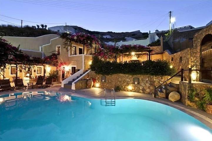 Villa für 10 Personen, mit Balkon und Garten sowie Whirlpool - 1