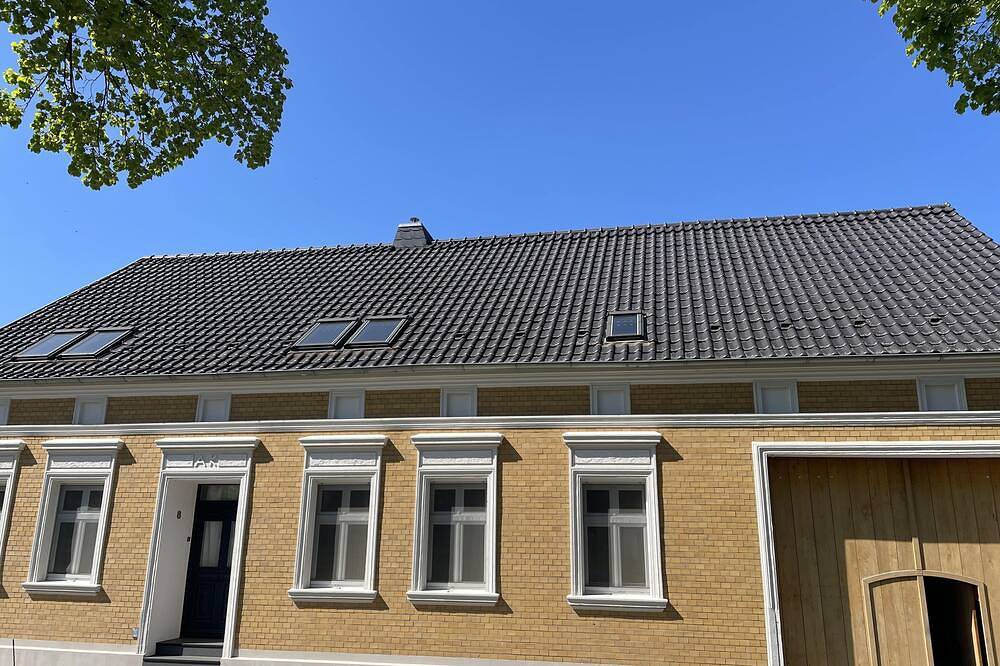 Vierseitenhof mit großem Pool und viel Platz in Ziesar, Fläming
