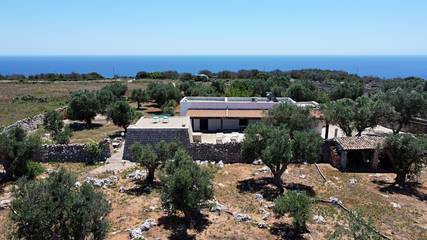 Cottage pour 5 personnes, avec terrasse et jardin, animaux acceptés à Gagliano del Capo