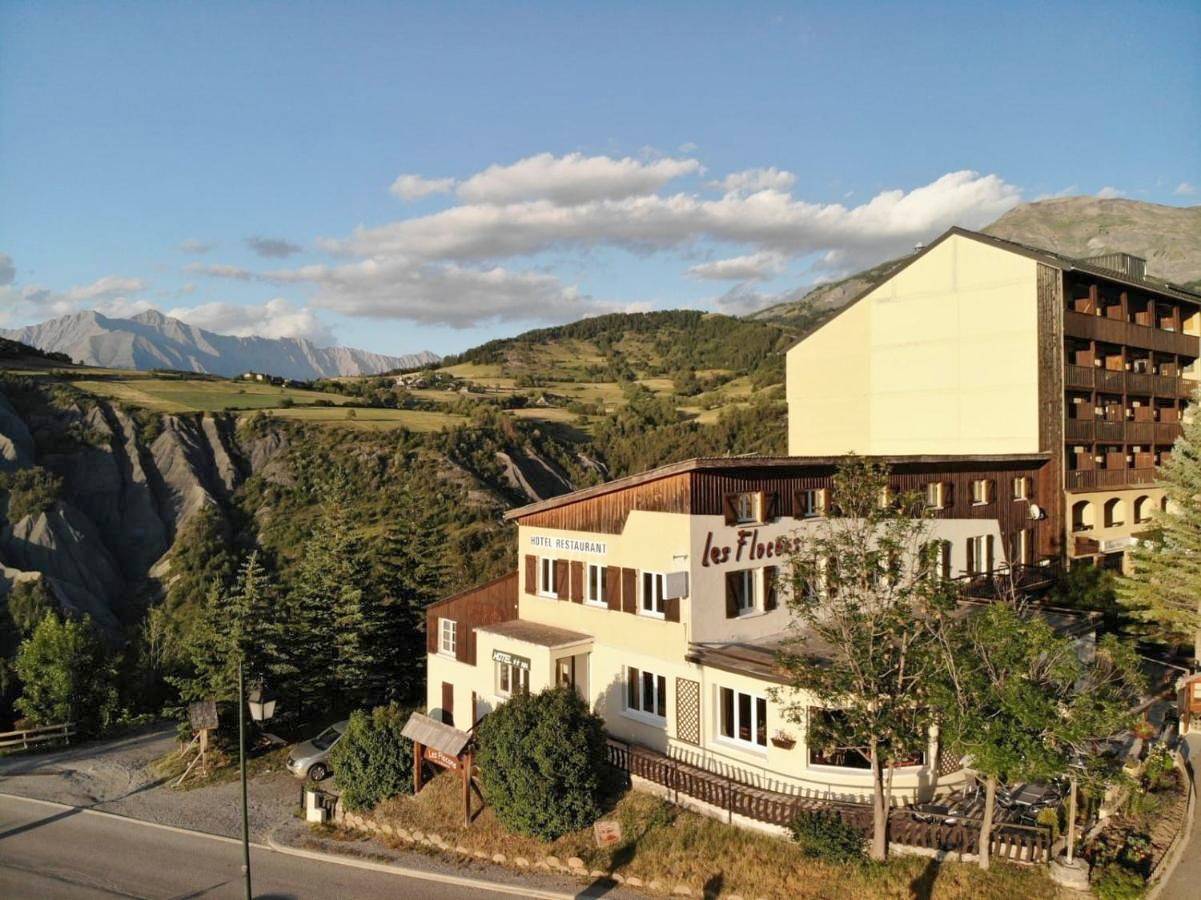 Hôtel les Flocons in Le Sauze, Enchastrayes