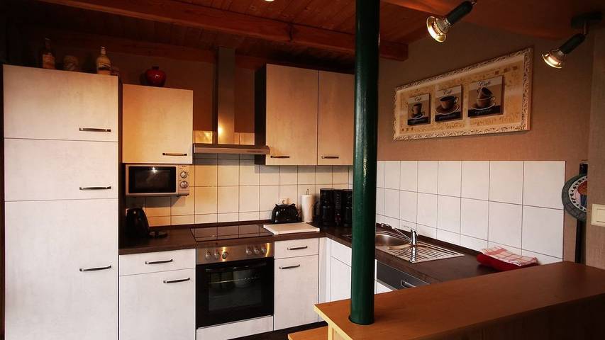 Ferienwohnung für 8 Personen, mit Sauna und Pool sowie Garten und Terrasse in Angermünde - 4
