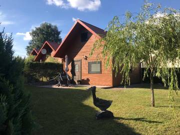 Ferienhaus für 4 Personen, mit Terrasse und Seeblick sowie Garten, kinderfreundlich in Userin