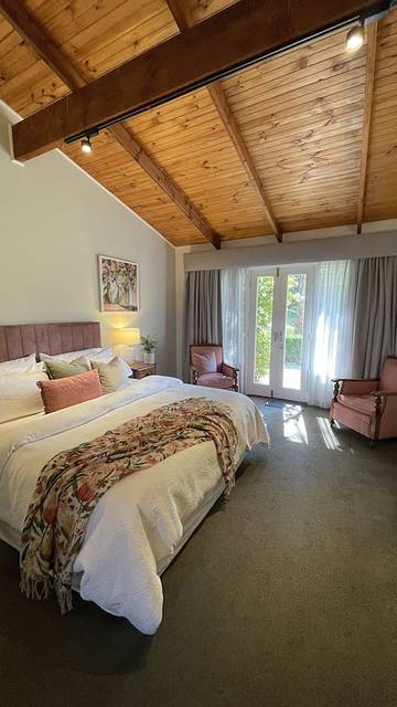 Bed And Breakfast for 17 People in Shire of Yarra Ranges, Victoria, Photo 3