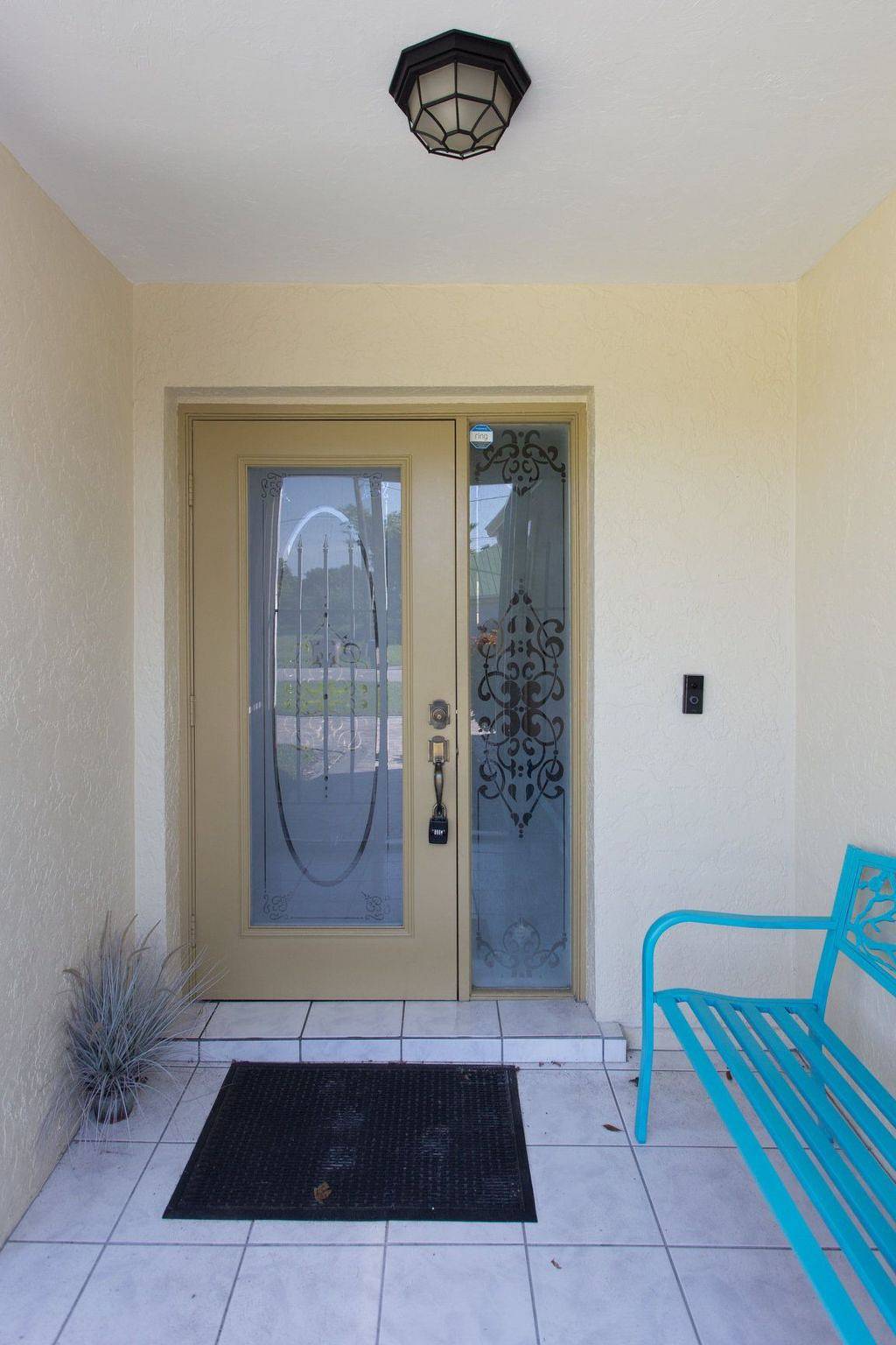 Pelican Paradise in Cabo Coral, Southwest Florida