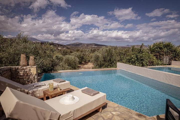 Ferienhaus für 5 Personen, mit Pool und Garten sowie Ausblick