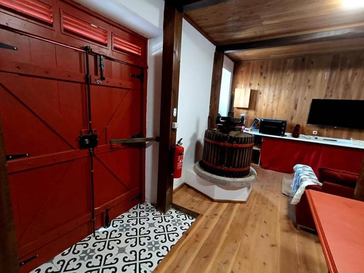 Gîte pour 2 personnes, avec jardin et vue dans Água de Alto - 4