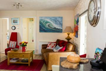 Holiday Rental for 4 People in Solva, Pembrokeshire, Photo 2