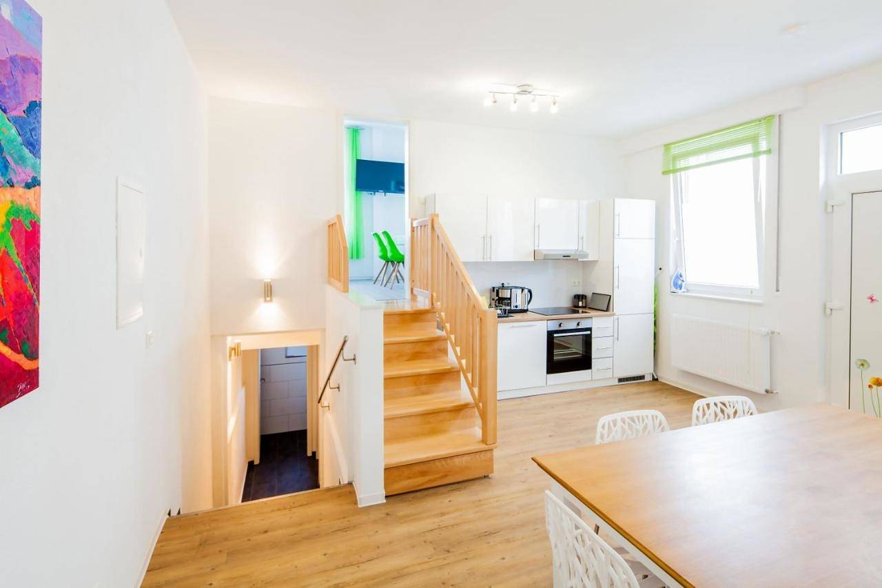 Apartamento entero, Secondhome Stuttgart - Very nice apartment near historic city centre at Blumenstr 58 in Esslingen am Neckar - W2 in Esslingen, Distrito de Esslingen