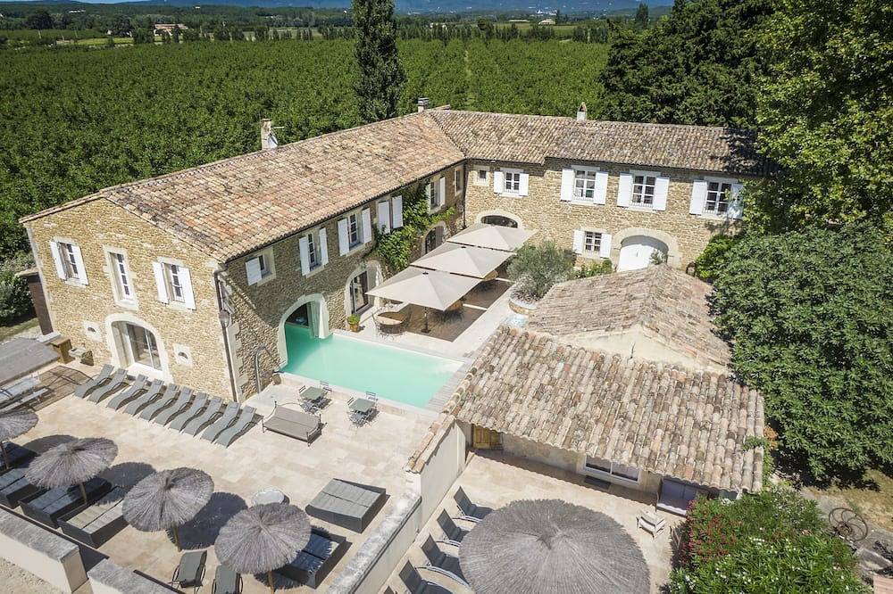 Mas Loisonville, Prestige residence in Drôme Provençale for up to 58 people in Grillon, Enclave de Valreas
