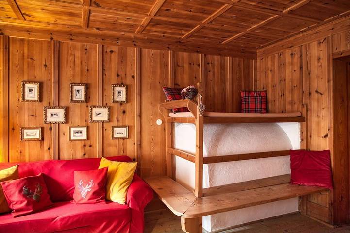 Typisches Tiroler Haus mit Großem Garten, Sauna, Bergblick nah an den Skipisten. in Villgratner Berge, Anras