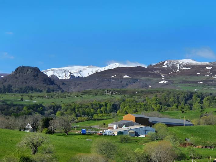 Location de vacances pour 4 personnes, avec jardin, adapté aux familles à Chambon-sur-Lac - 4