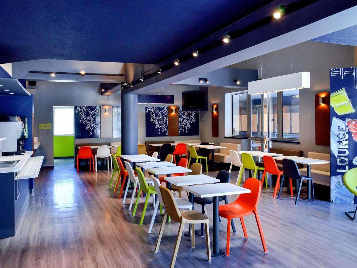 Ibis budget Aubagne Paluds Agora in Aubagne, Côte méditerranéenne (France)