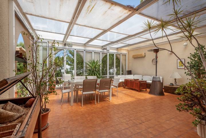 Beautiful Country House with Pool, Garden, Terrace, Balcony & Wi-Fi; Parking Available in Betlem, Artà